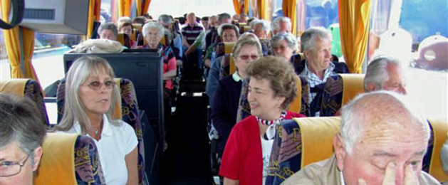 Jahresausflug der Landsmannschaft der Donauschwaben Backnang vom 30. April bis 5. Mai 2008 mit dem Schiff auf der Donau Passau – Budapest – Passau